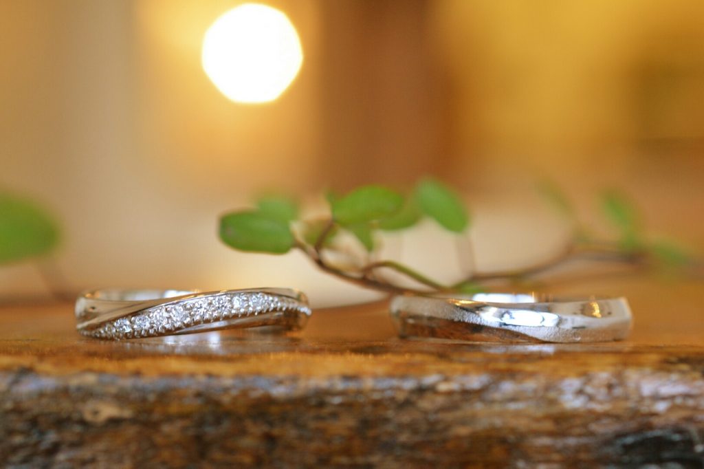 ミル打ちを入れた結婚指輪沼津
