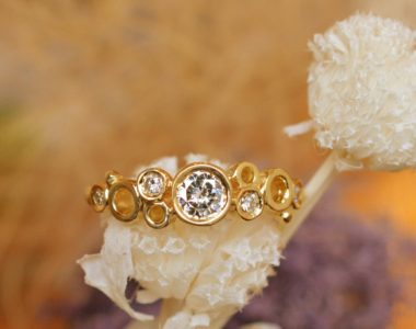 『泡』がテーマの婚約指輪