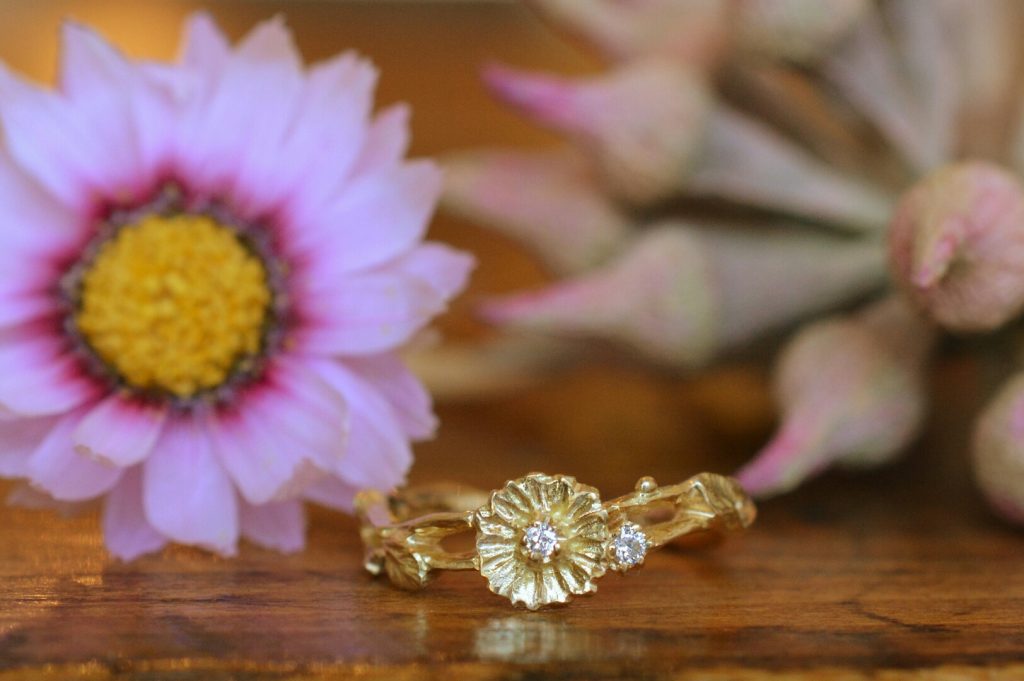 ガーベラにダイヤを静岡県伊豆でフルオーダー