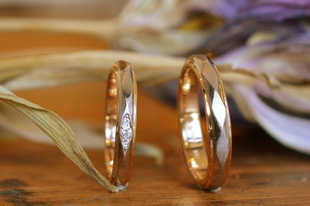 ひし形を加えて結婚指輪を静岡県東部沼津でフルオーダー
